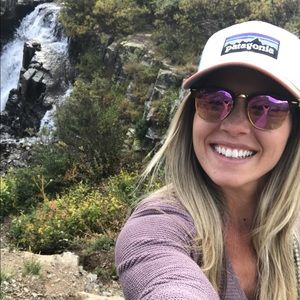 Meet your Posher, Stevi